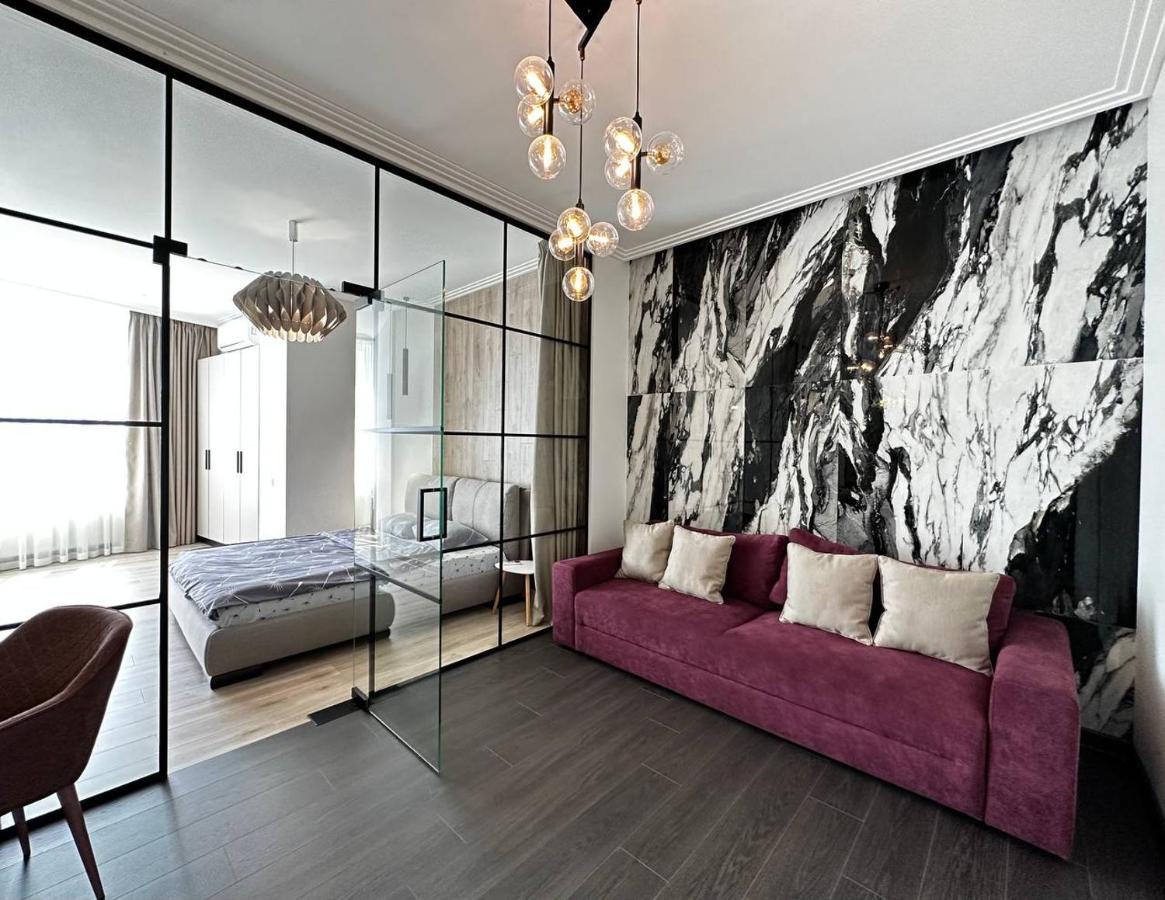 Sea Symphony 3-Bedrooms Lux Apartment Odessa Dış mekan fotoğraf
