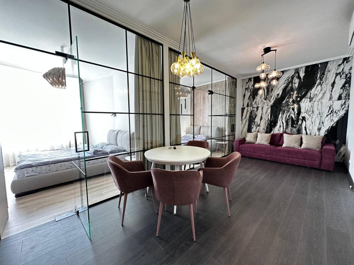 Sea Symphony 3-Bedrooms Lux Apartment Odessa Dış mekan fotoğraf